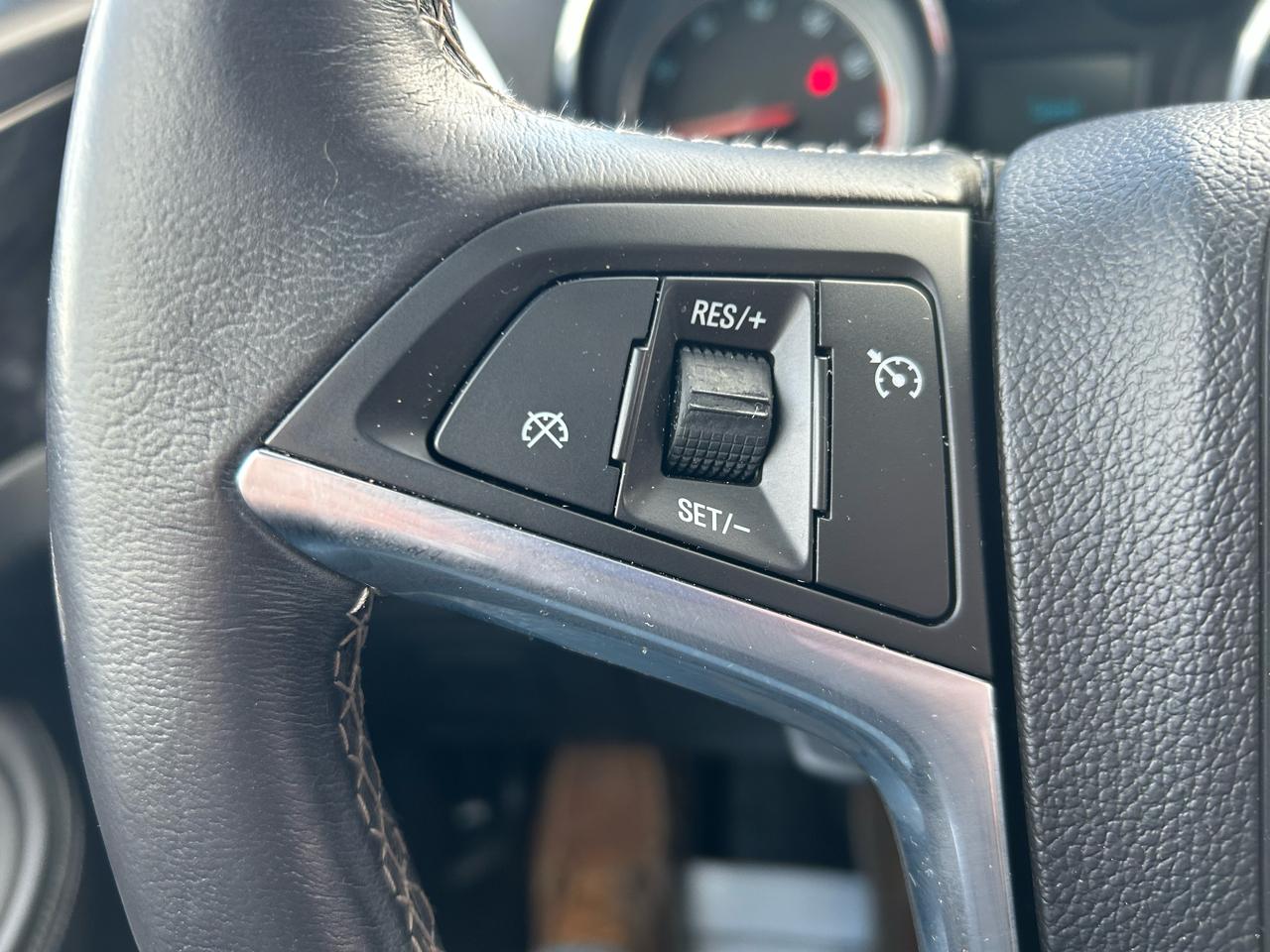 Buick Encore Convenience FWD 2013