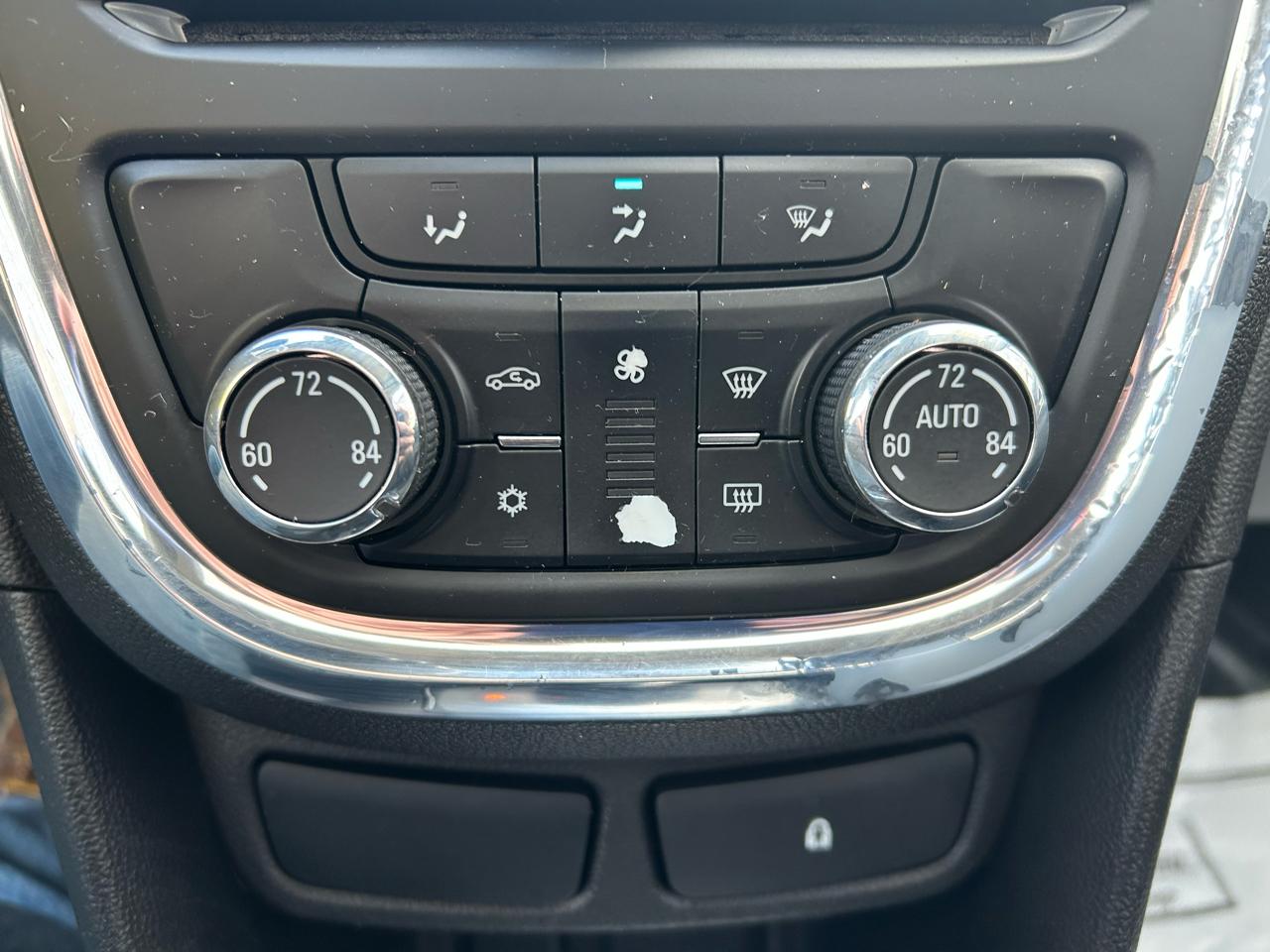 Buick Encore Convenience FWD 2013