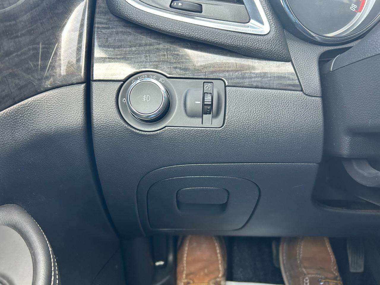 Buick Encore Convenience FWD 2013