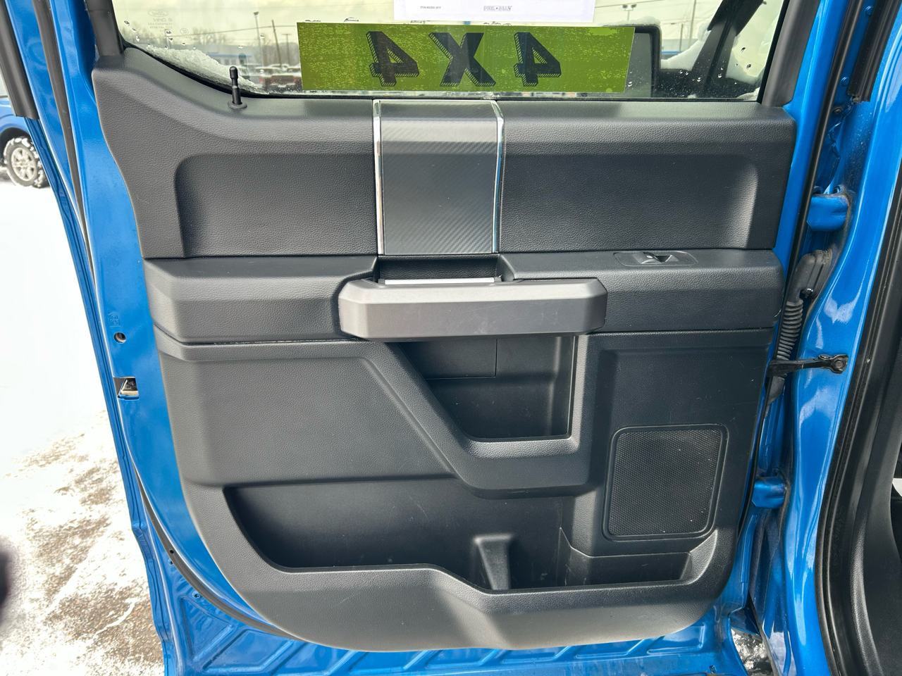 Ford F-150 4WD SuperCrew 139" XLT 2019