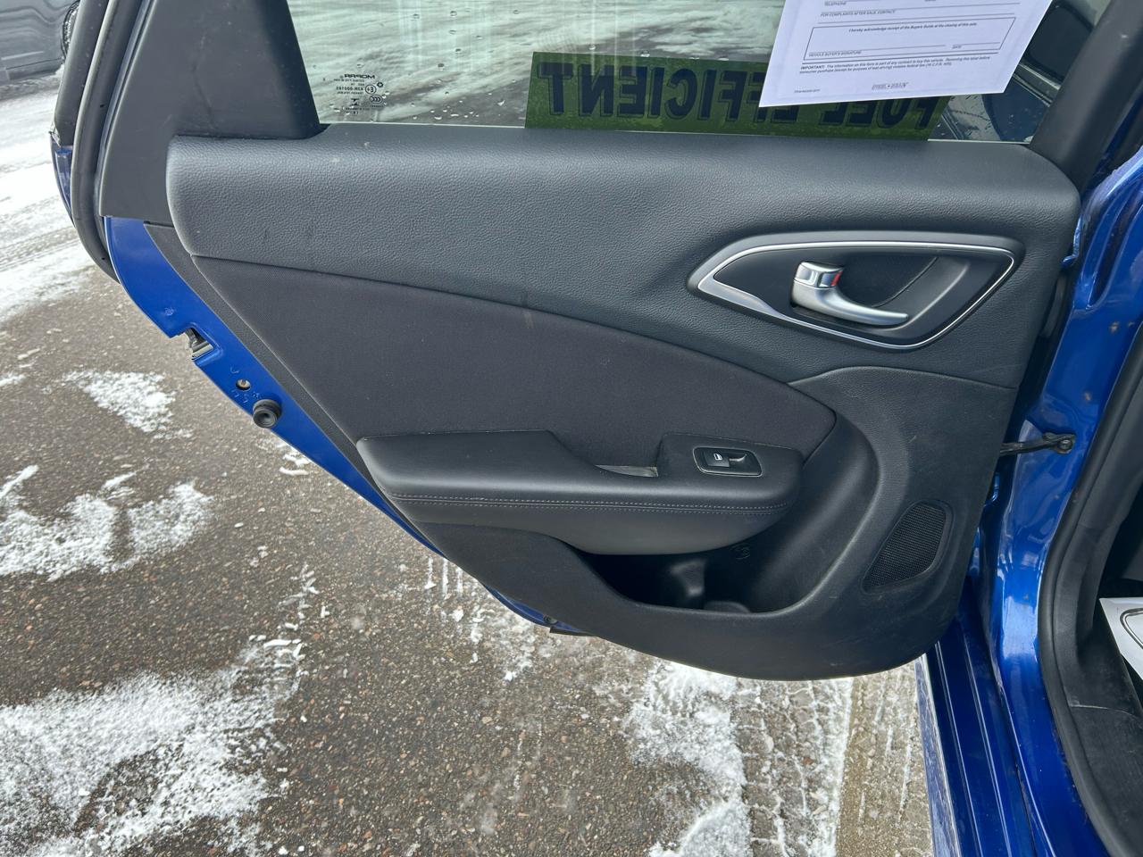 Chrysler 200 Limited 2015