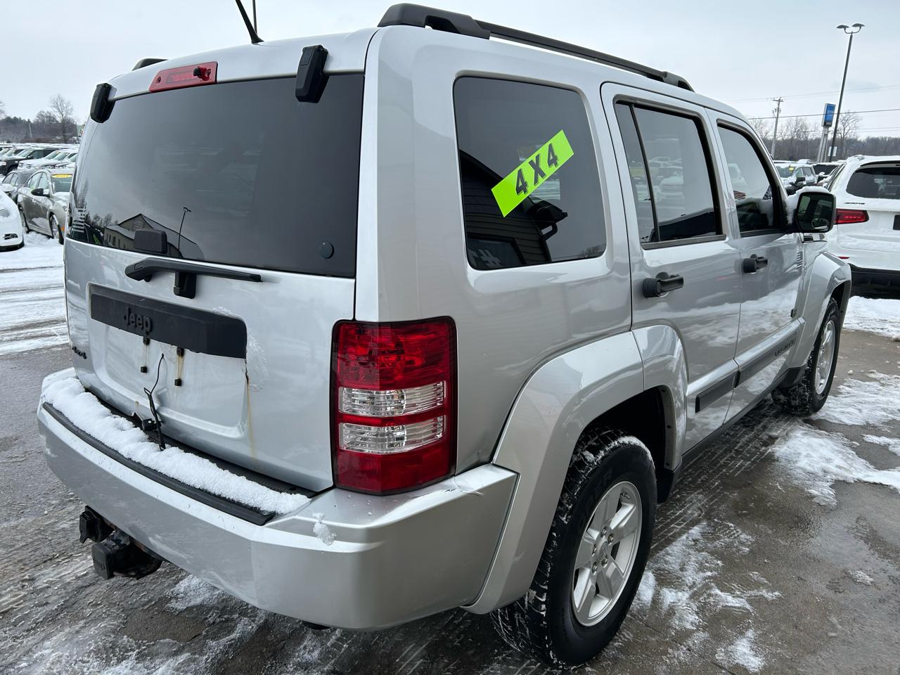 Jeep Liberty Sport 4WD 2011