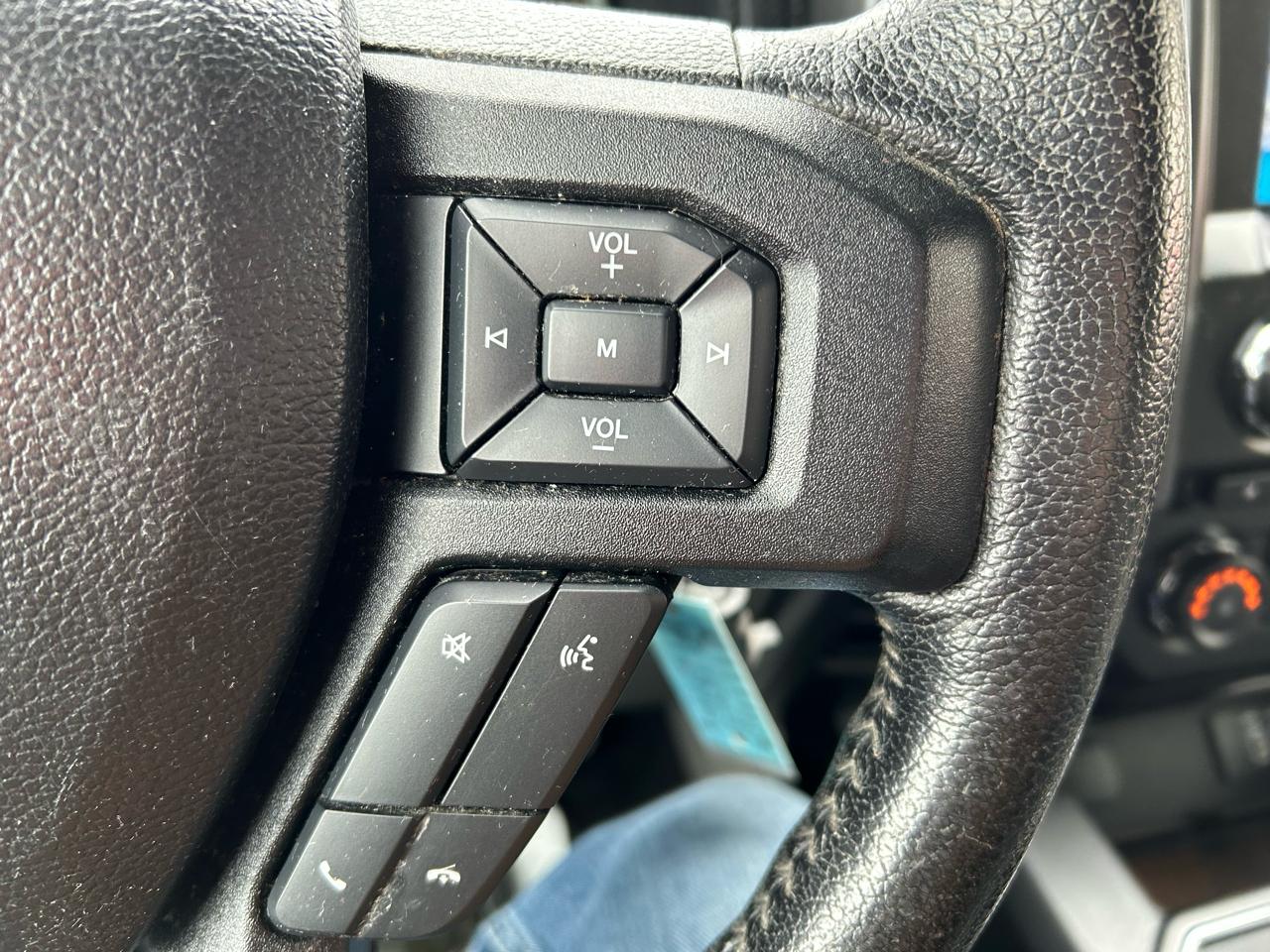 Ford F-150 4WD SuperCrew 145" XLT 2016