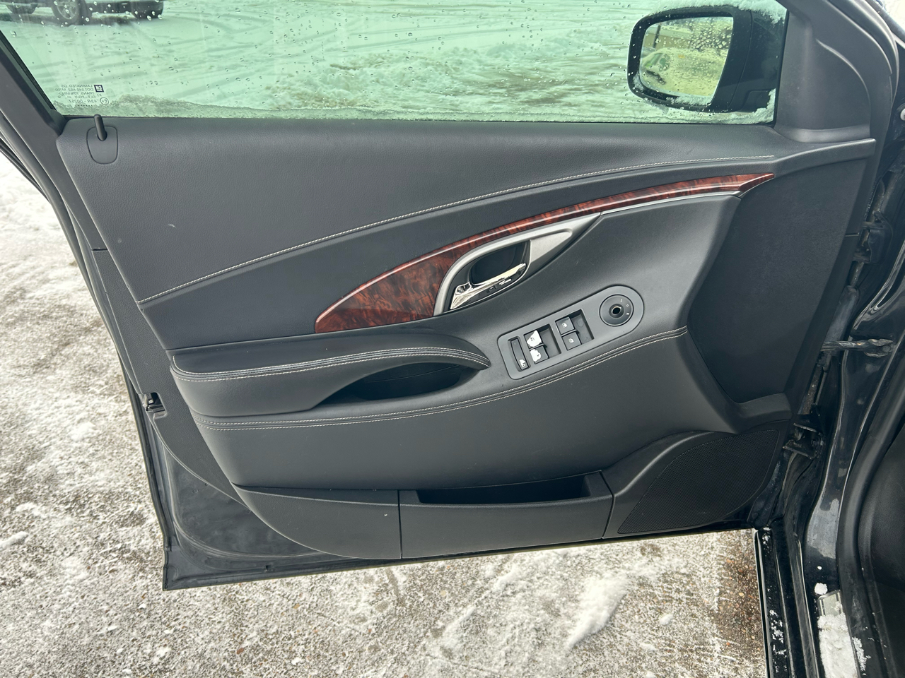 Buick LaCrosse Leather Package 2013