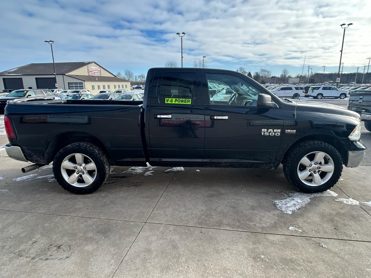 RAM 1500 SLT Quad Cab 4WD 2014