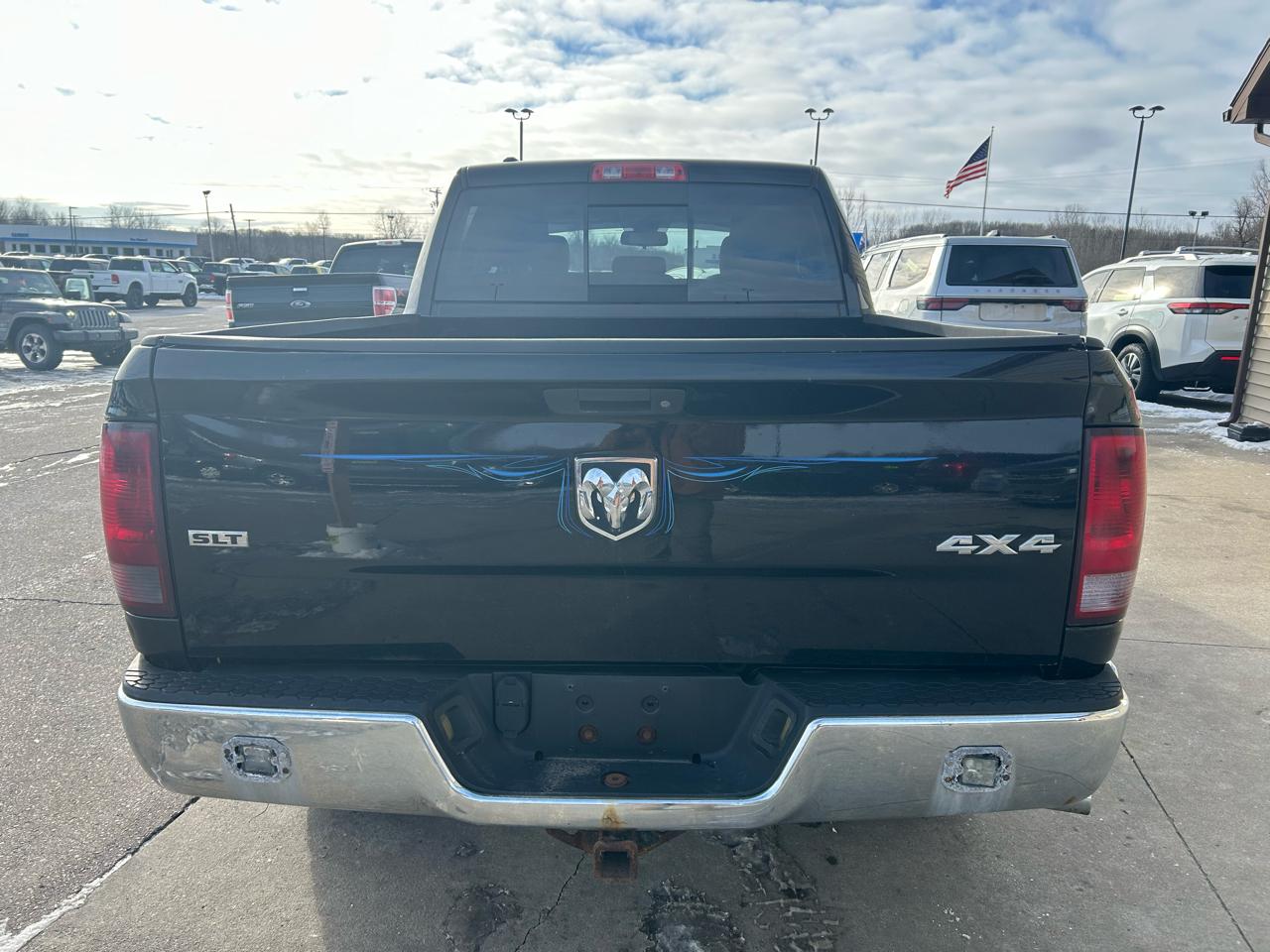 RAM 1500 SLT Quad Cab 4WD 2014