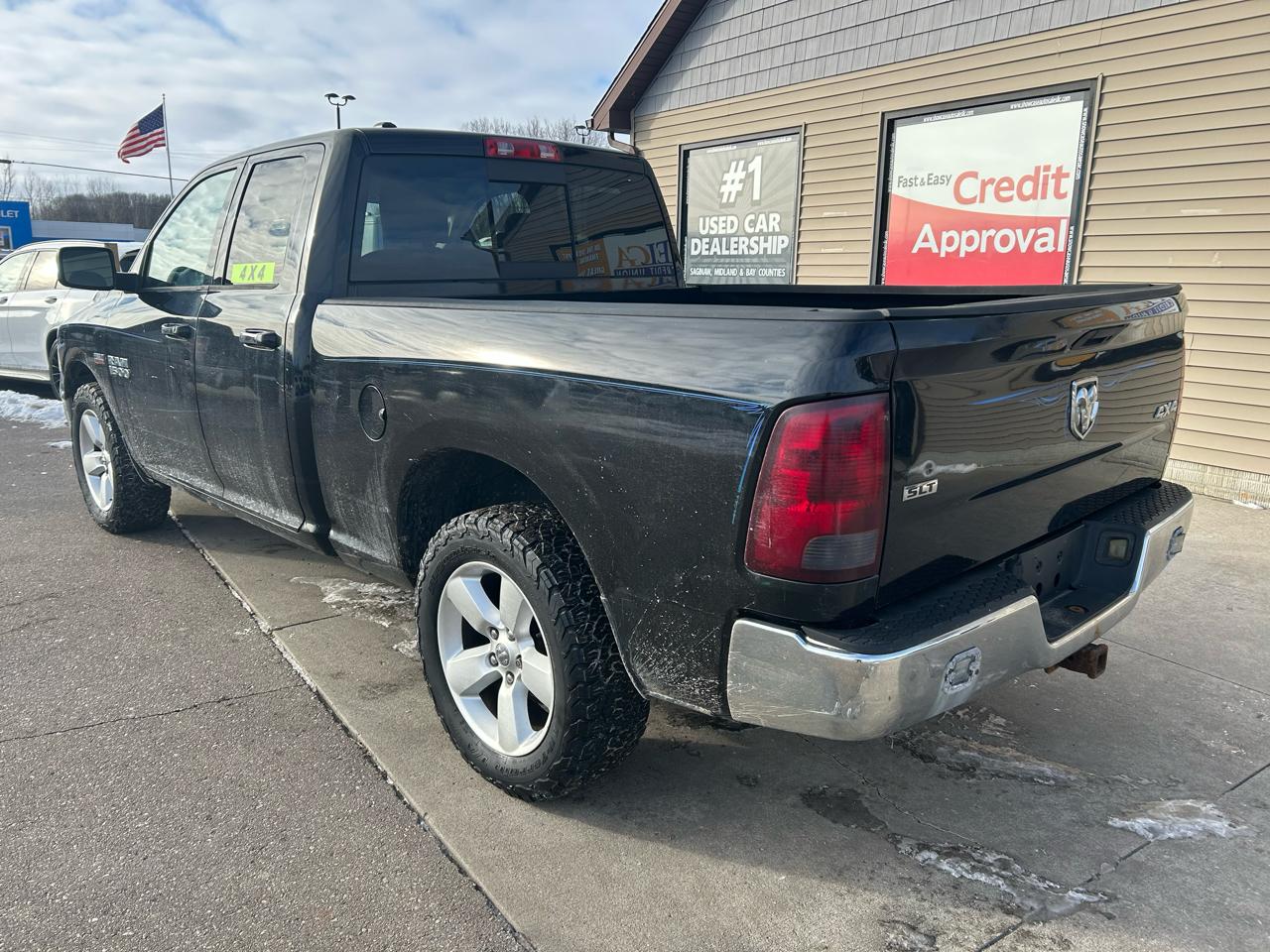 RAM 1500 SLT Quad Cab 4WD 2014
