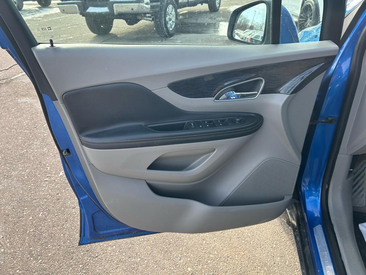 Buick Encore Convenience FWD 2014