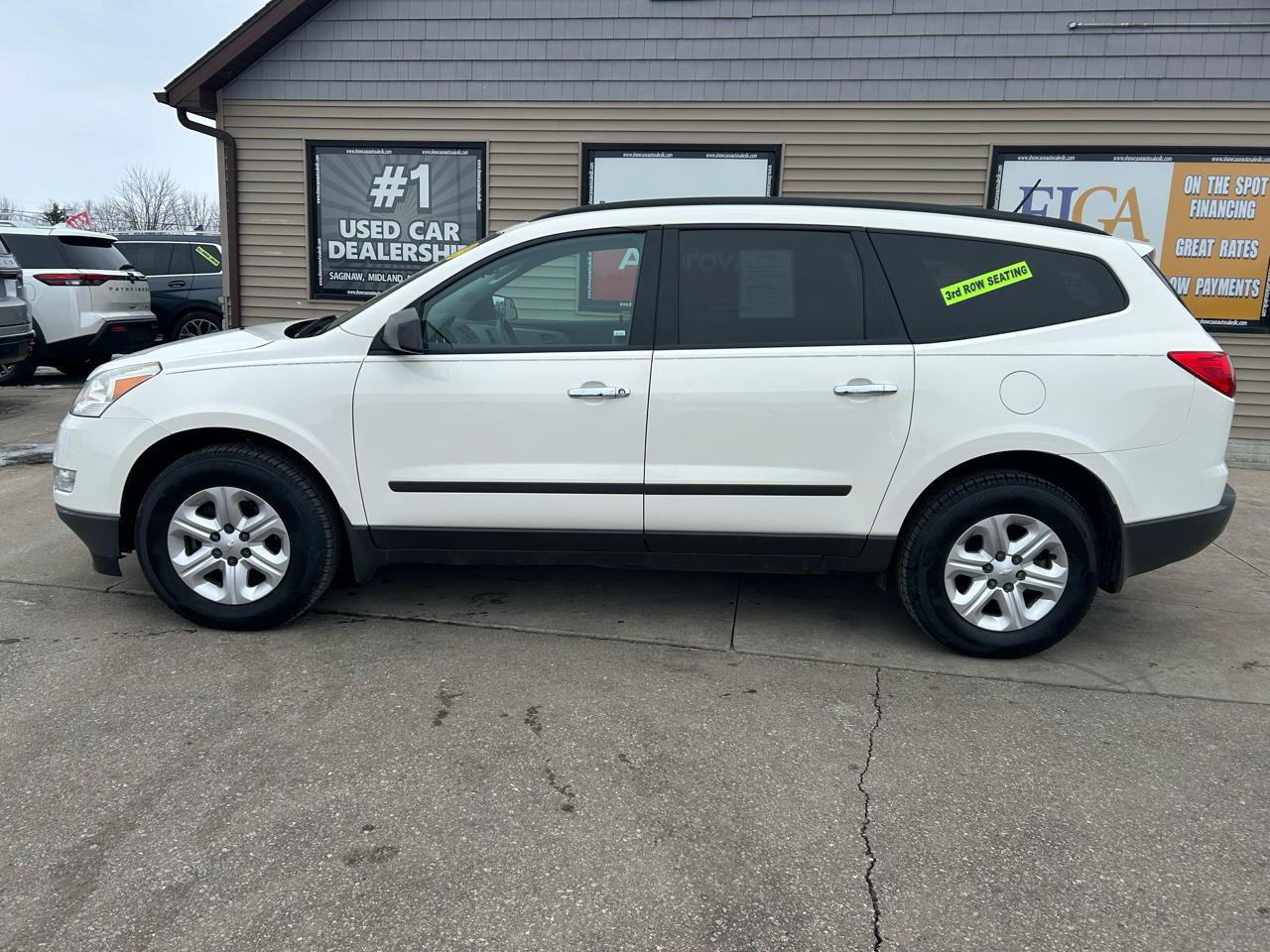 Chevrolet Traverse LS FWD w/PDC 2012