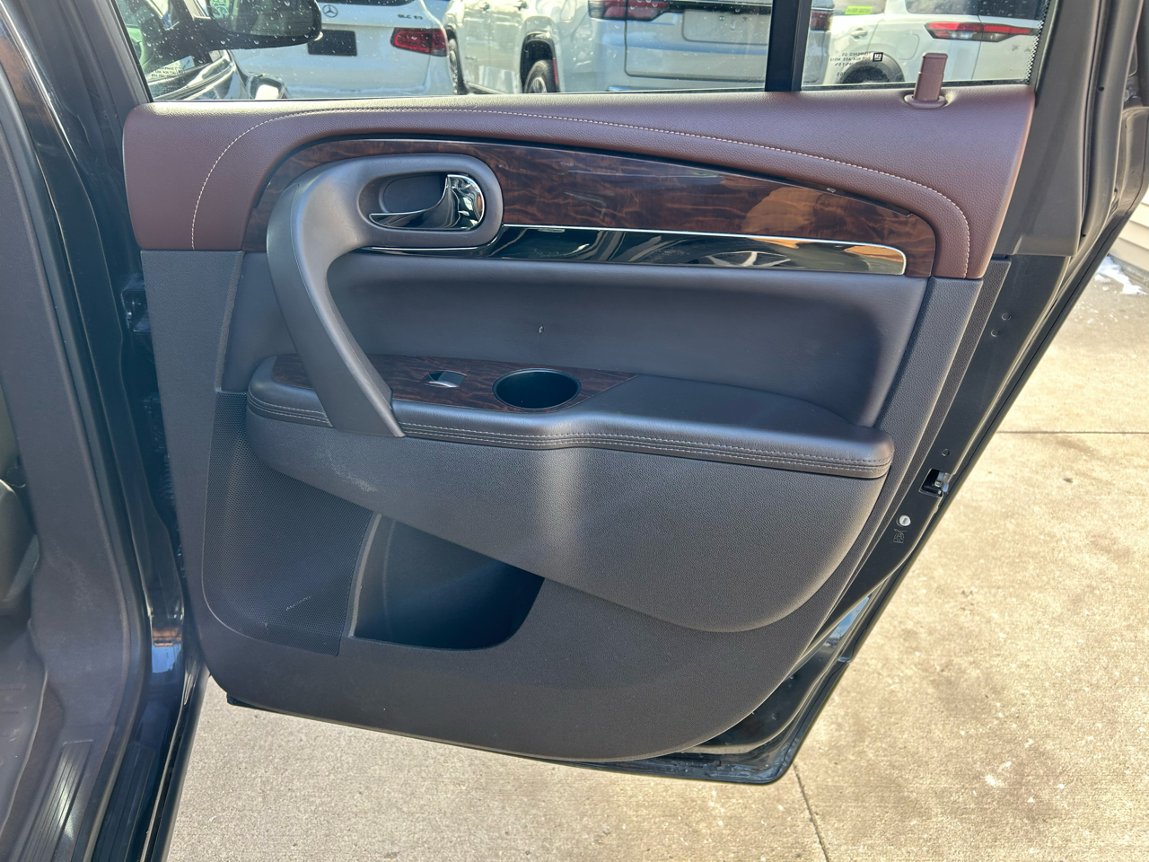 Buick Enclave Leather AWD 2013