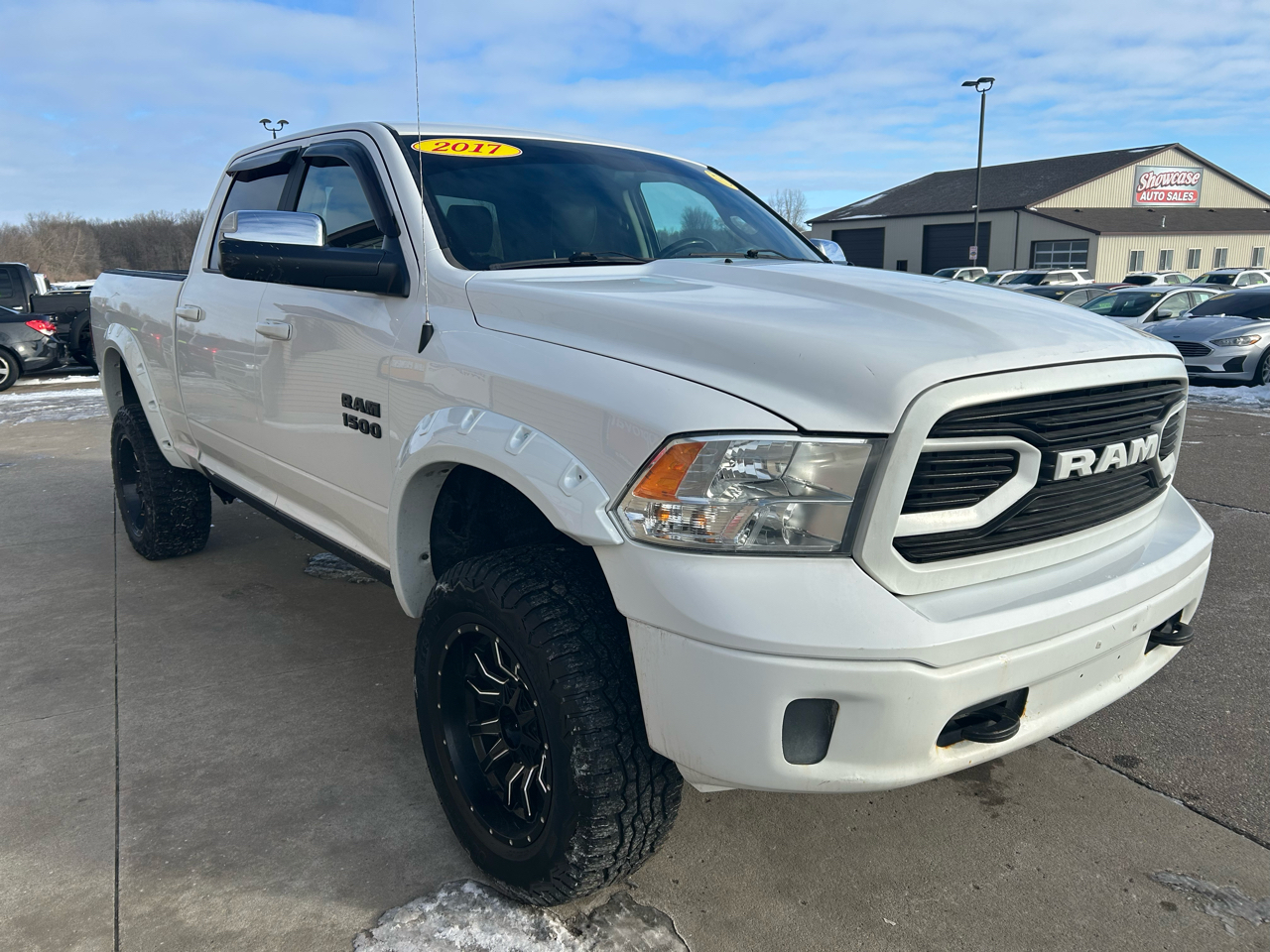 RAM 1500 SLT Crew Cab LWB 4WD 2017