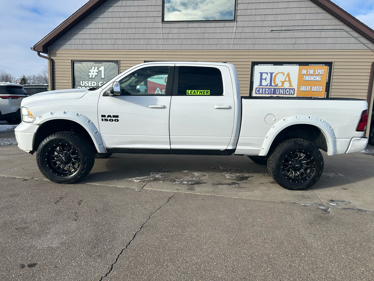 RAM 1500 SLT Crew Cab LWB 4WD 2017