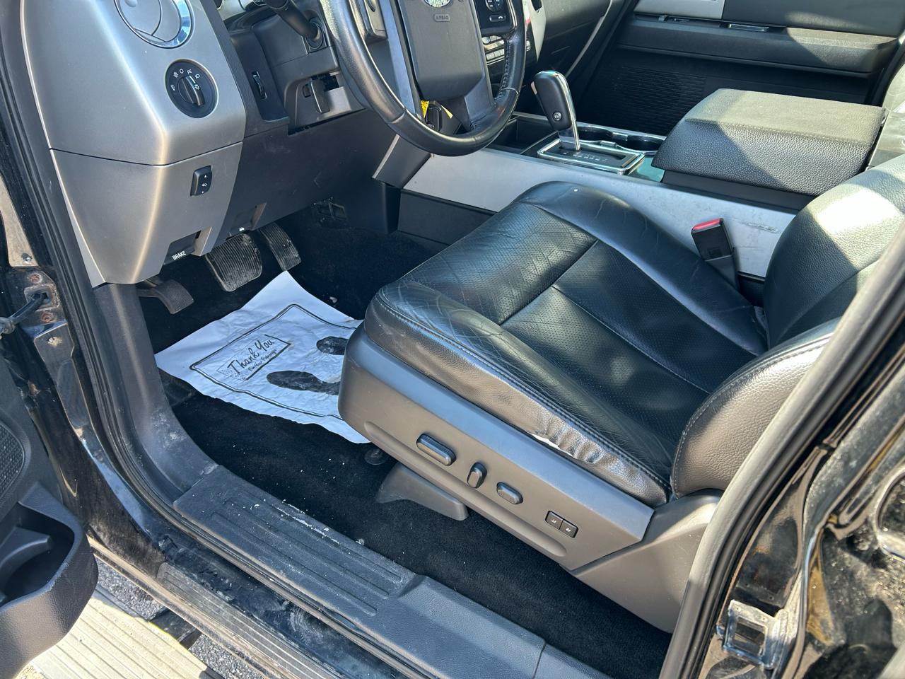 Ford Expedition EL Limited 4WD 2012