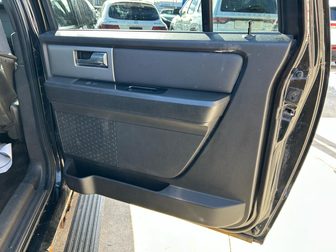 Ford Expedition EL Limited 4WD 2012