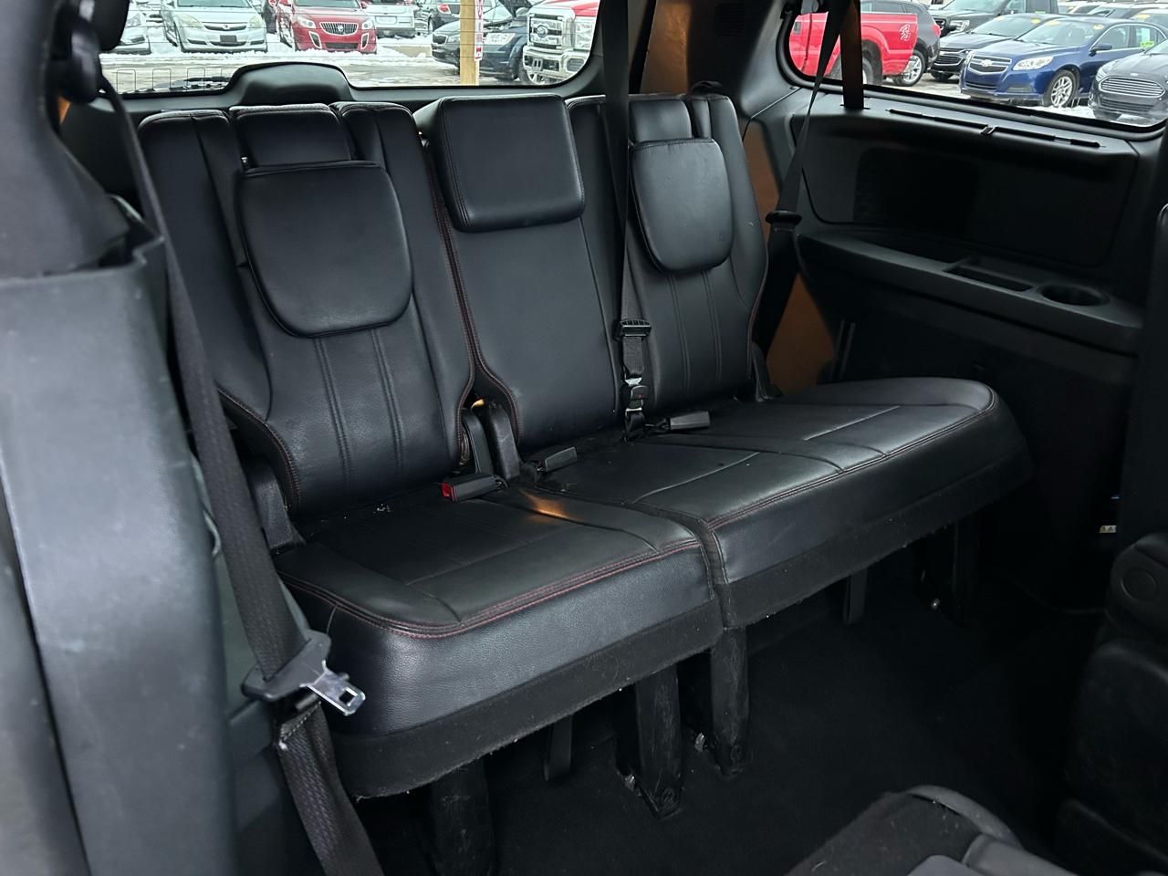 Dodge Grand Caravan R/T 2013