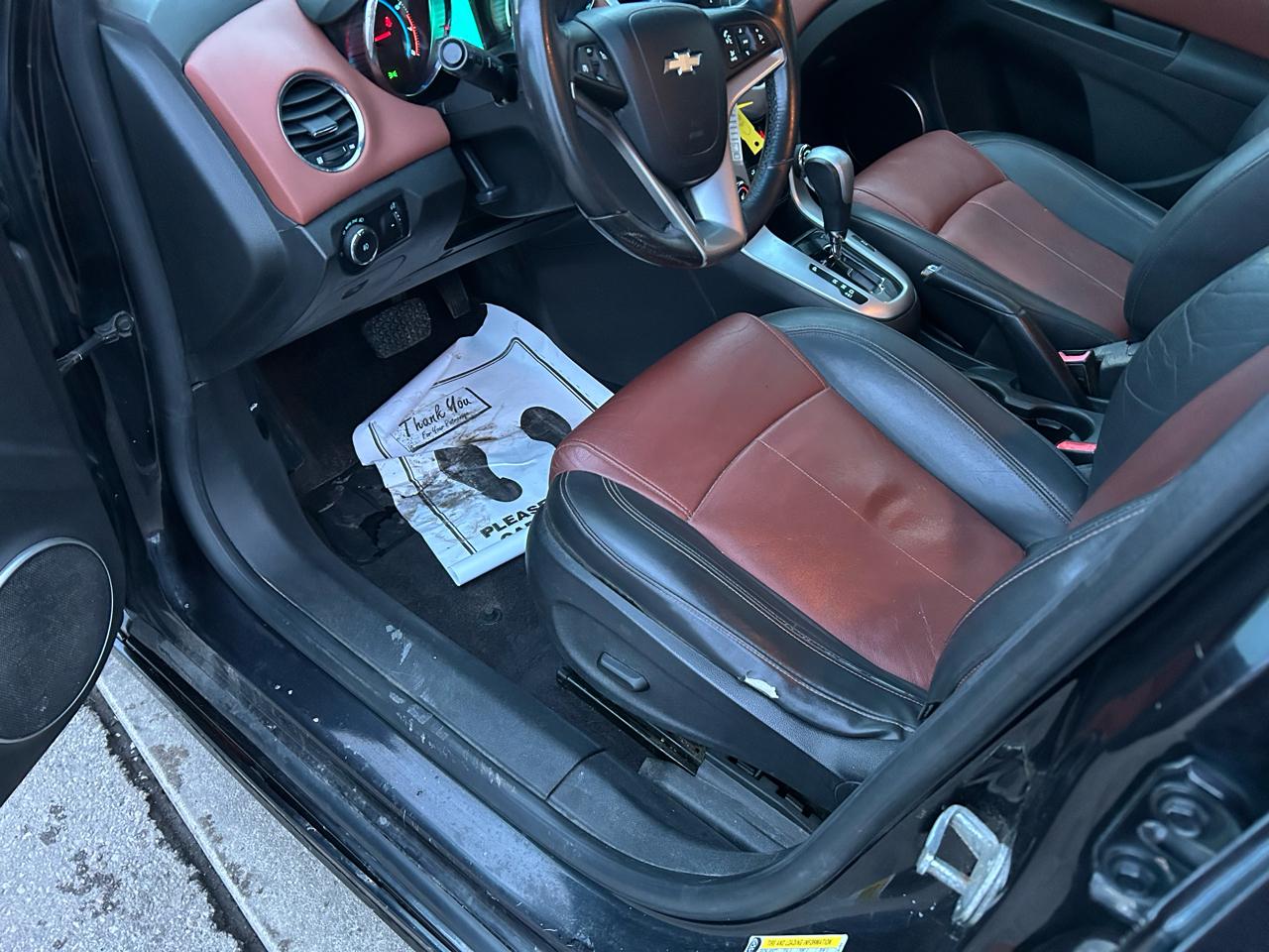 Chevrolet Cruze 2LT 2011