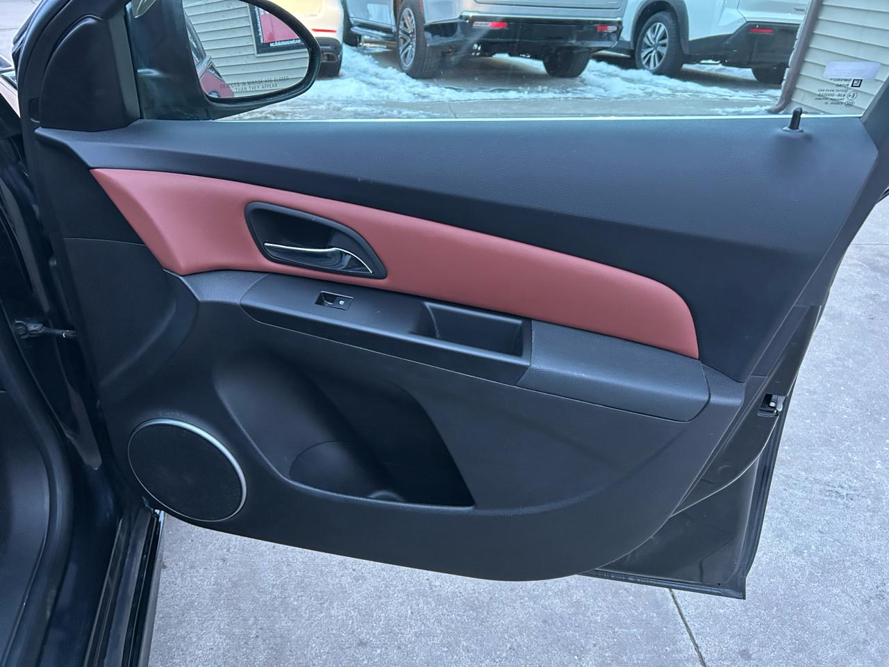 Chevrolet Cruze 2LT 2011