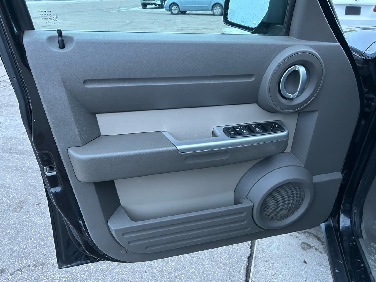 Dodge Nitro SLT 4WD 2007