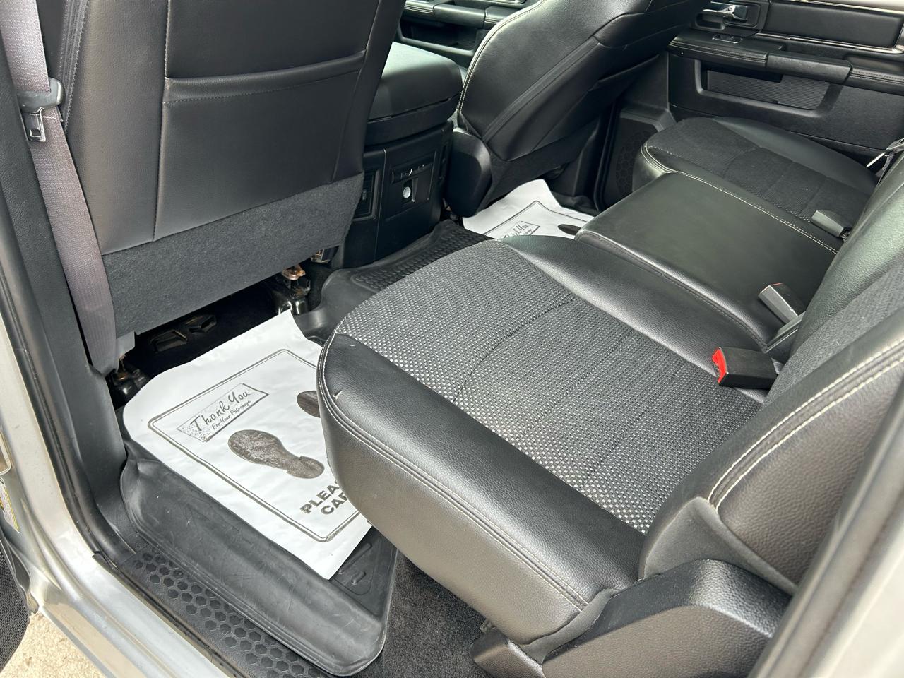 RAM 1500 Sport Crew Cab SWB 4WD 2016