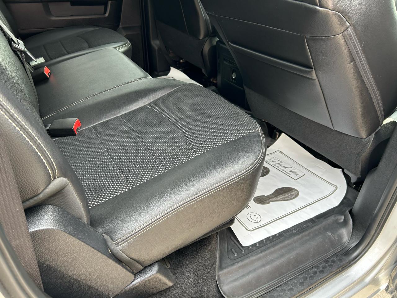 RAM 1500 Sport Crew Cab SWB 4WD 2016