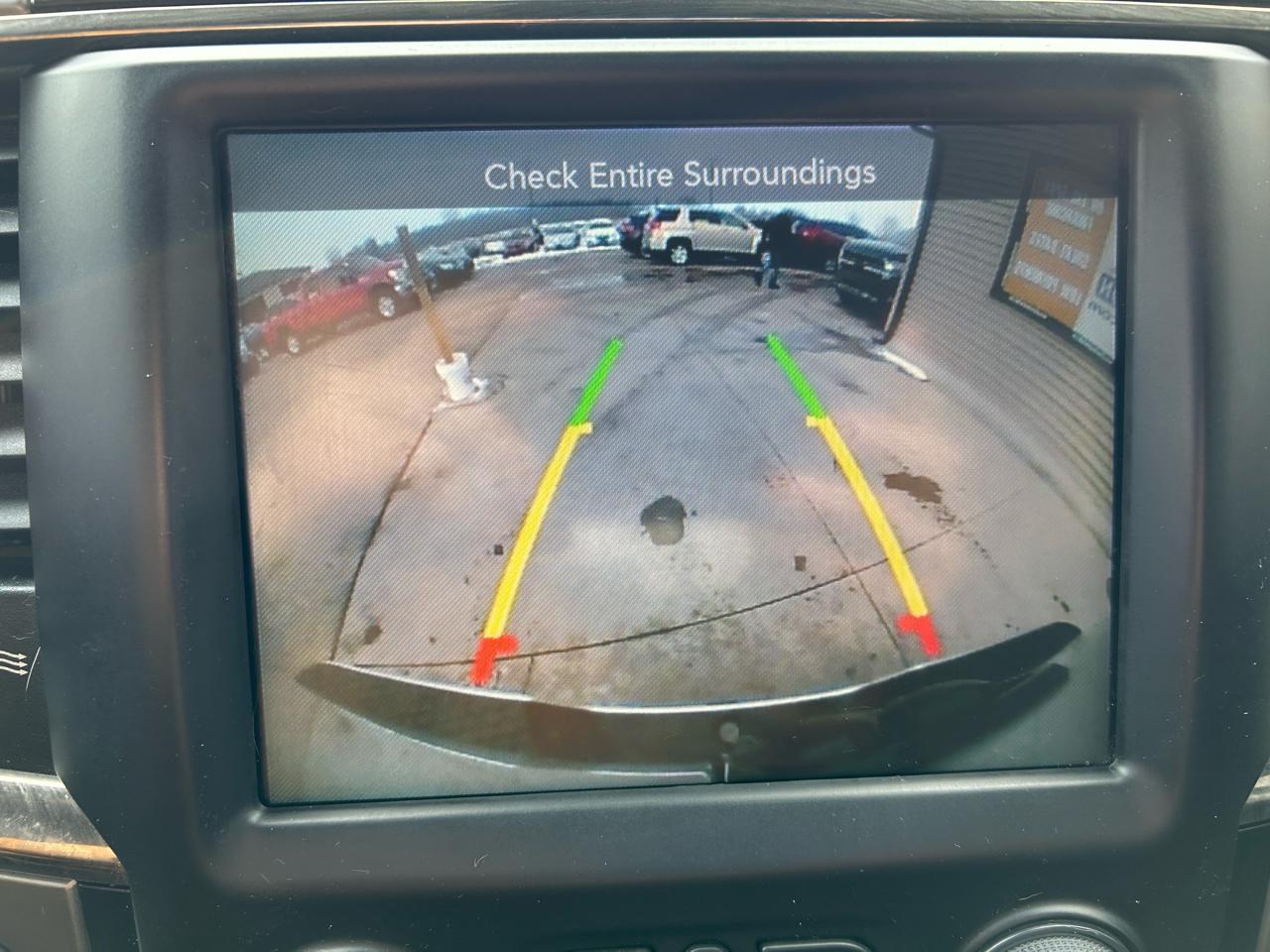 RAM 1500 Sport Crew Cab SWB 4WD 2016