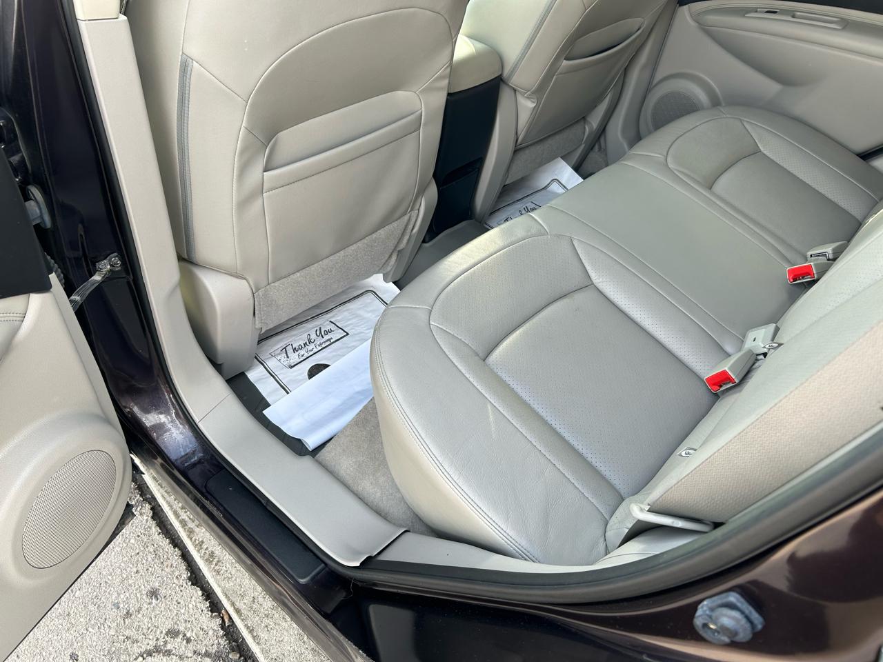 Nissan Rogue S 2WD 2013