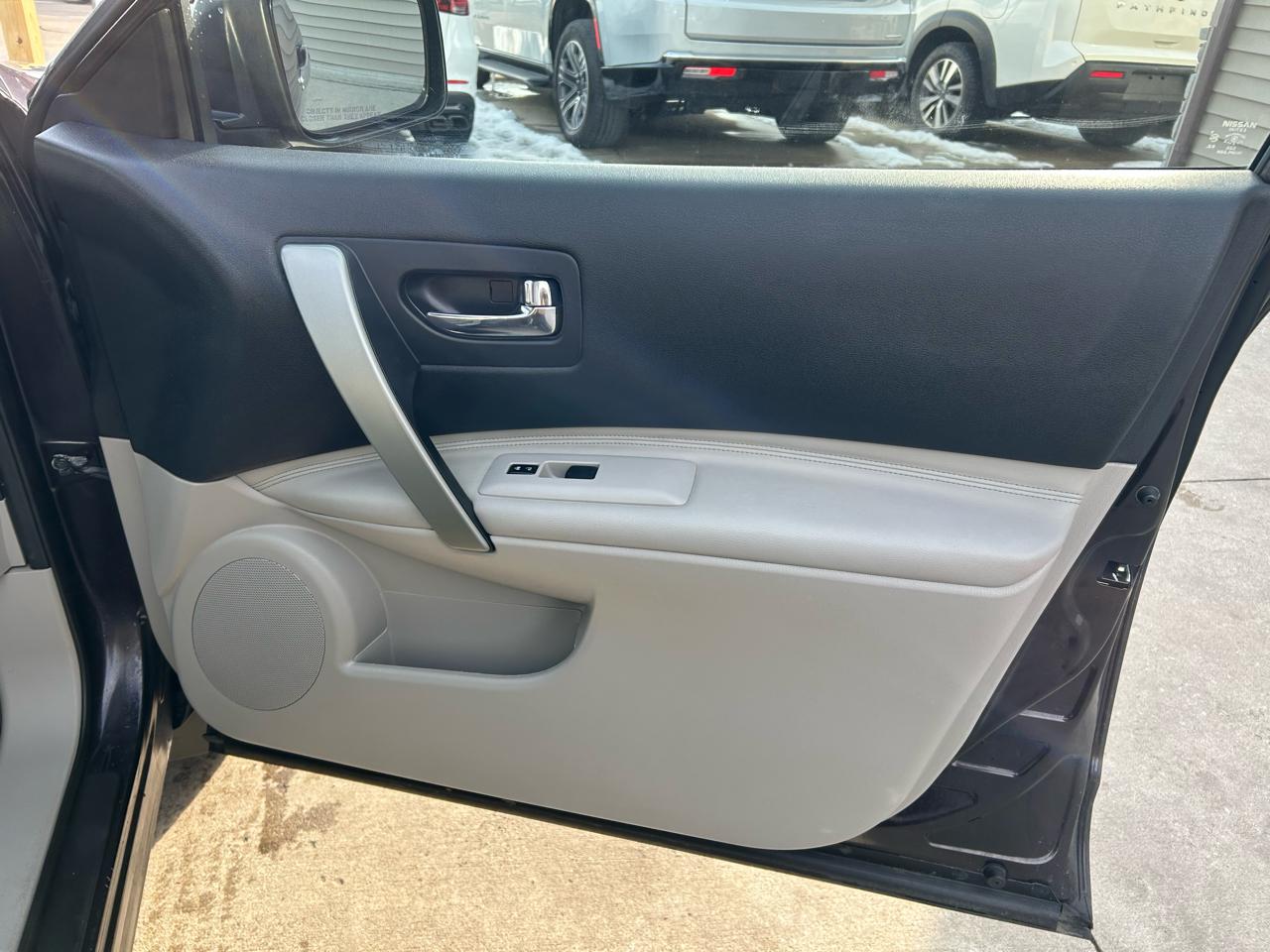 Nissan Rogue S 2WD 2013