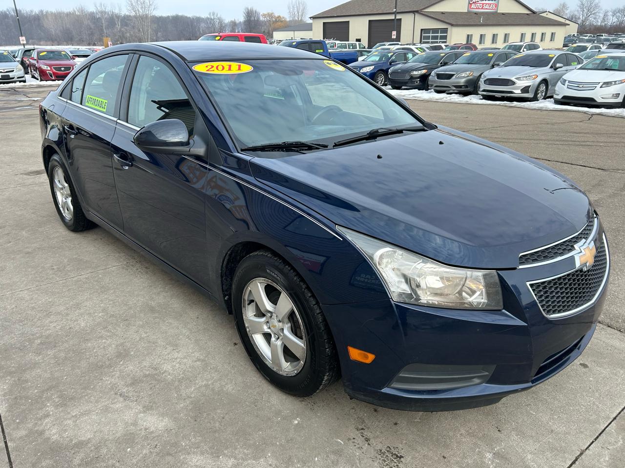 Chevrolet Cruze 1LT 2011