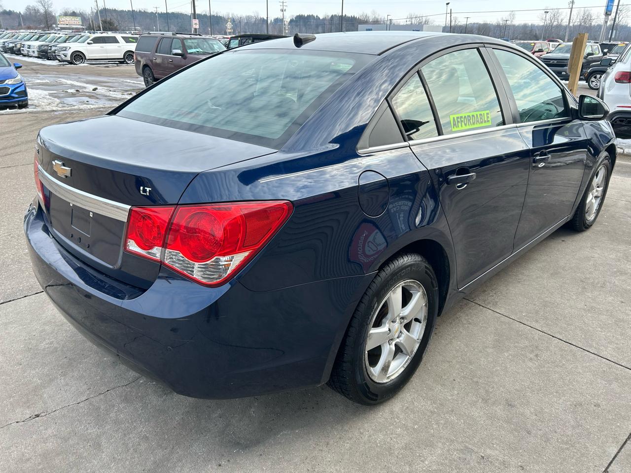 Chevrolet Cruze 1LT 2011