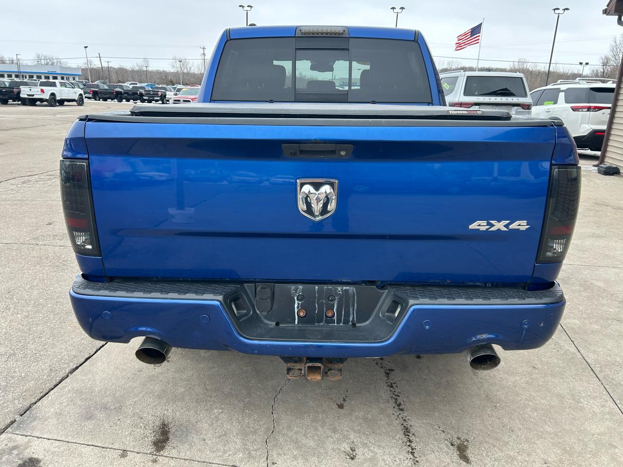 RAM 1500 Sport Crew Cab SWB 4WD 2014