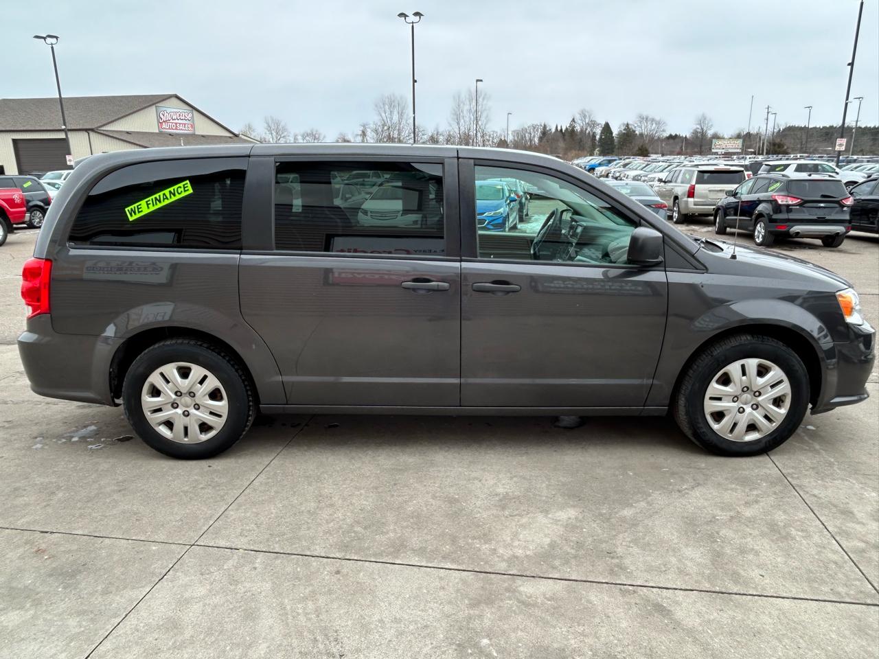 Dodge Grand Caravan SE 2019
