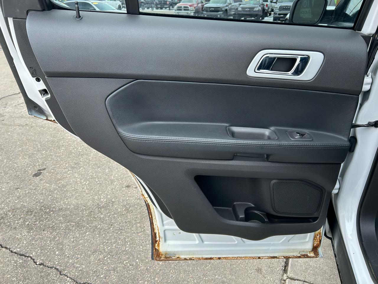 Ford Explorer Limited 4WD 2013