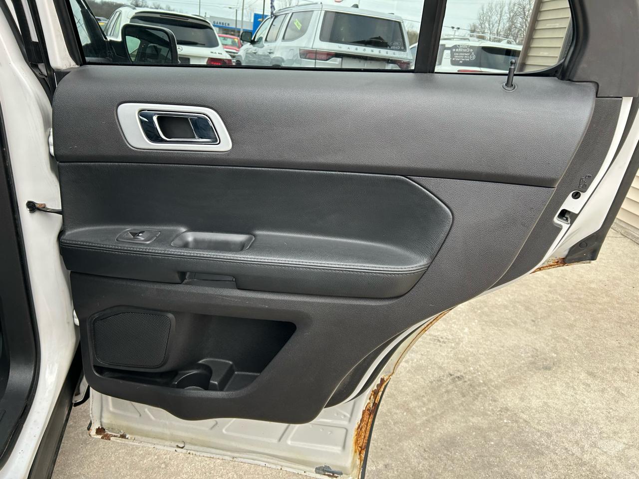 Ford Explorer Limited 4WD 2013