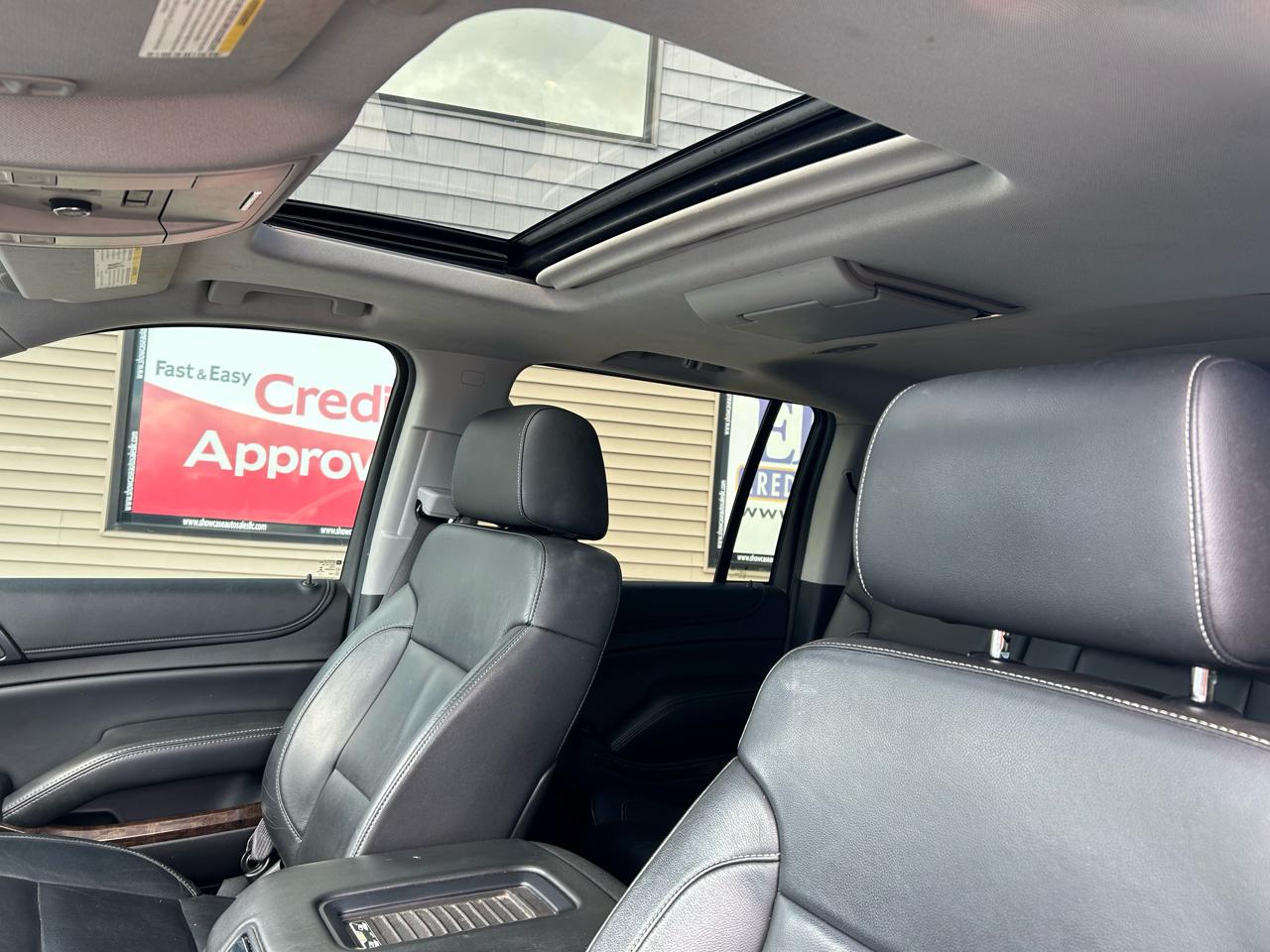 Chevrolet Suburban LT 1500 4WD 2015