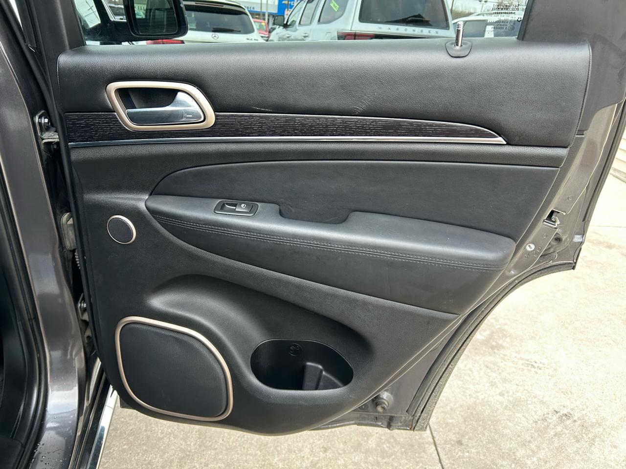 Jeep Grand Cherokee Summit 4WD 2015