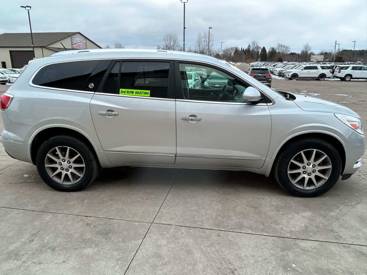 Buick Enclave Convenience FWD 2017