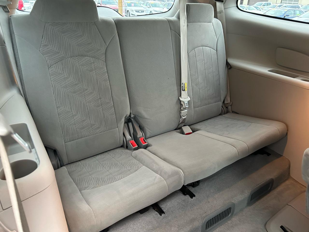 Buick Enclave Convenience FWD 2017