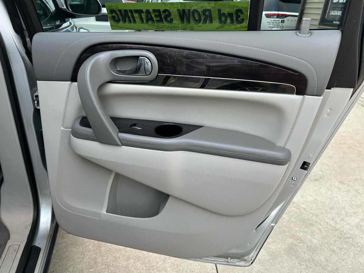 Buick Enclave Convenience FWD 2017