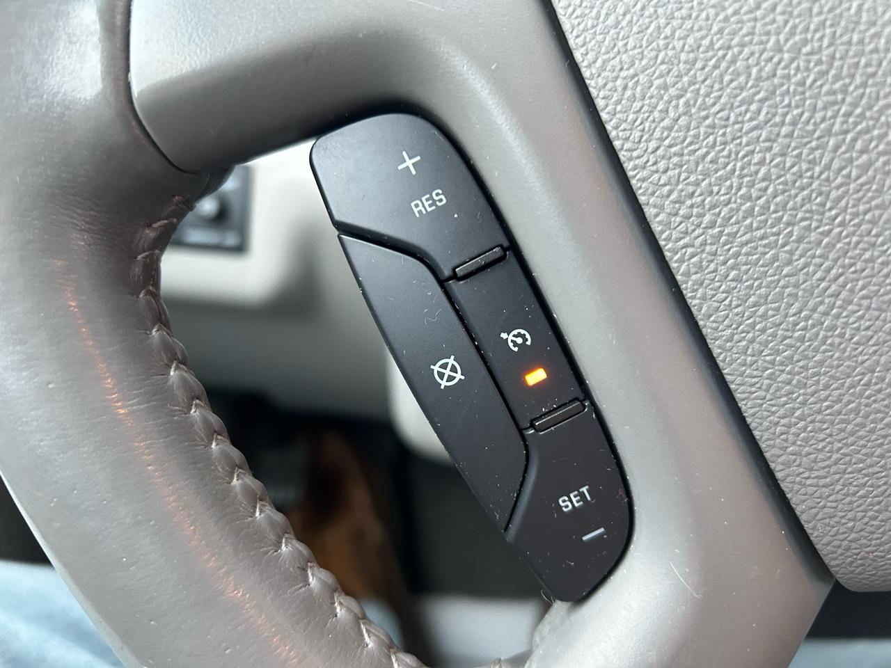 Buick Enclave Convenience FWD 2017