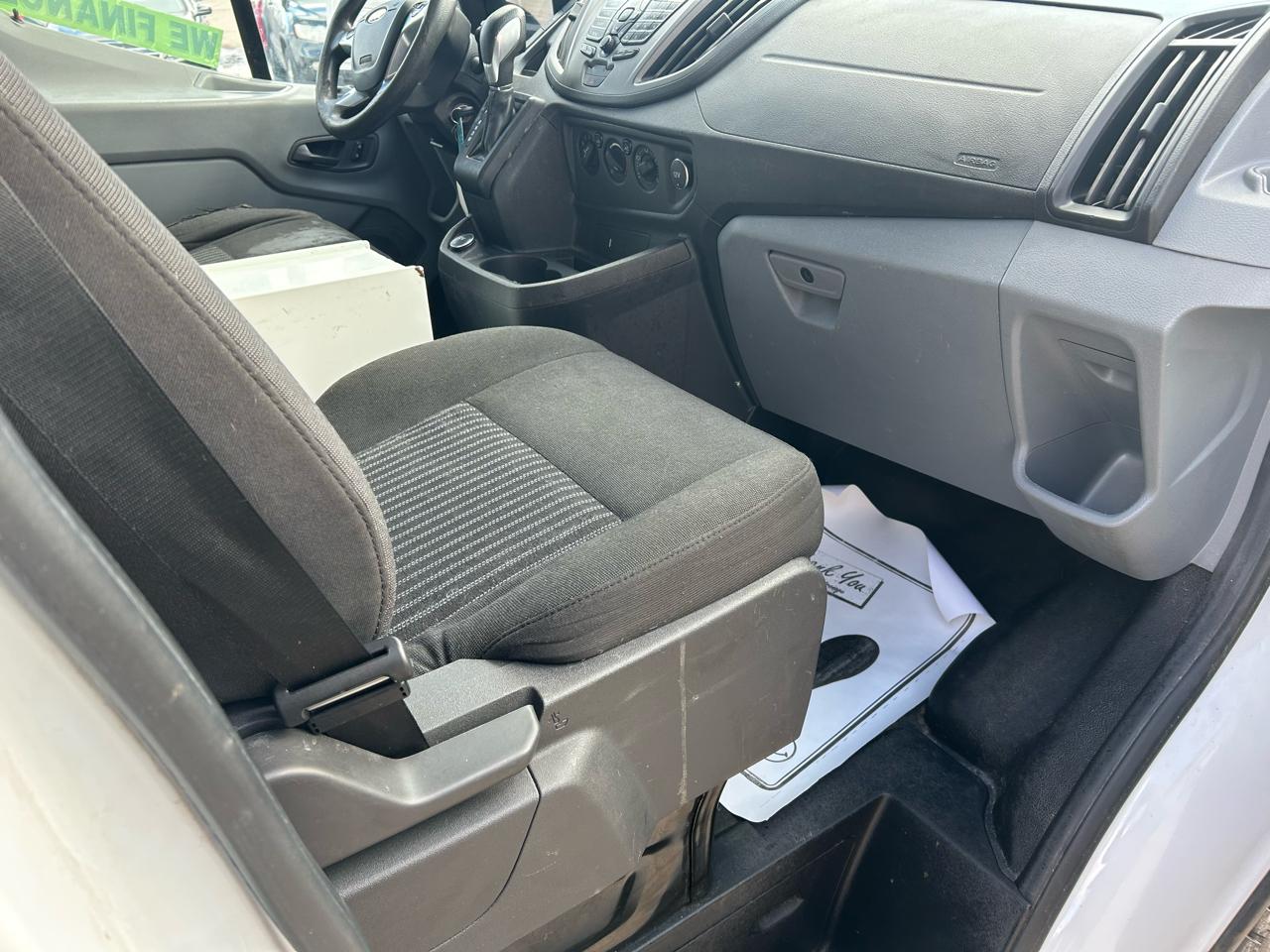 Ford Transit 150 Van Low Roof 60/40 Pass. 130-in. WB 2018