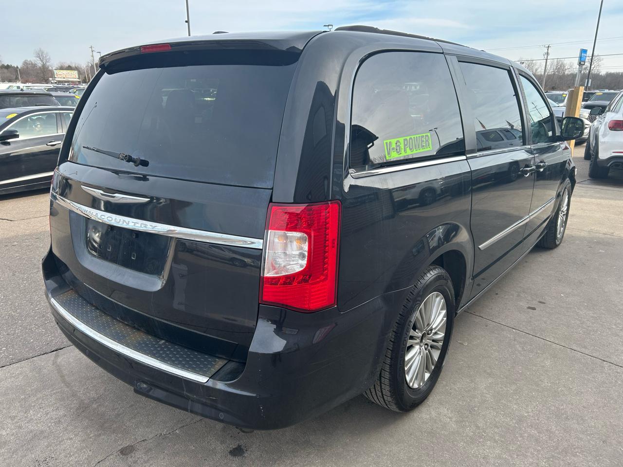 Chrysler Town & Country Touring-L 2015