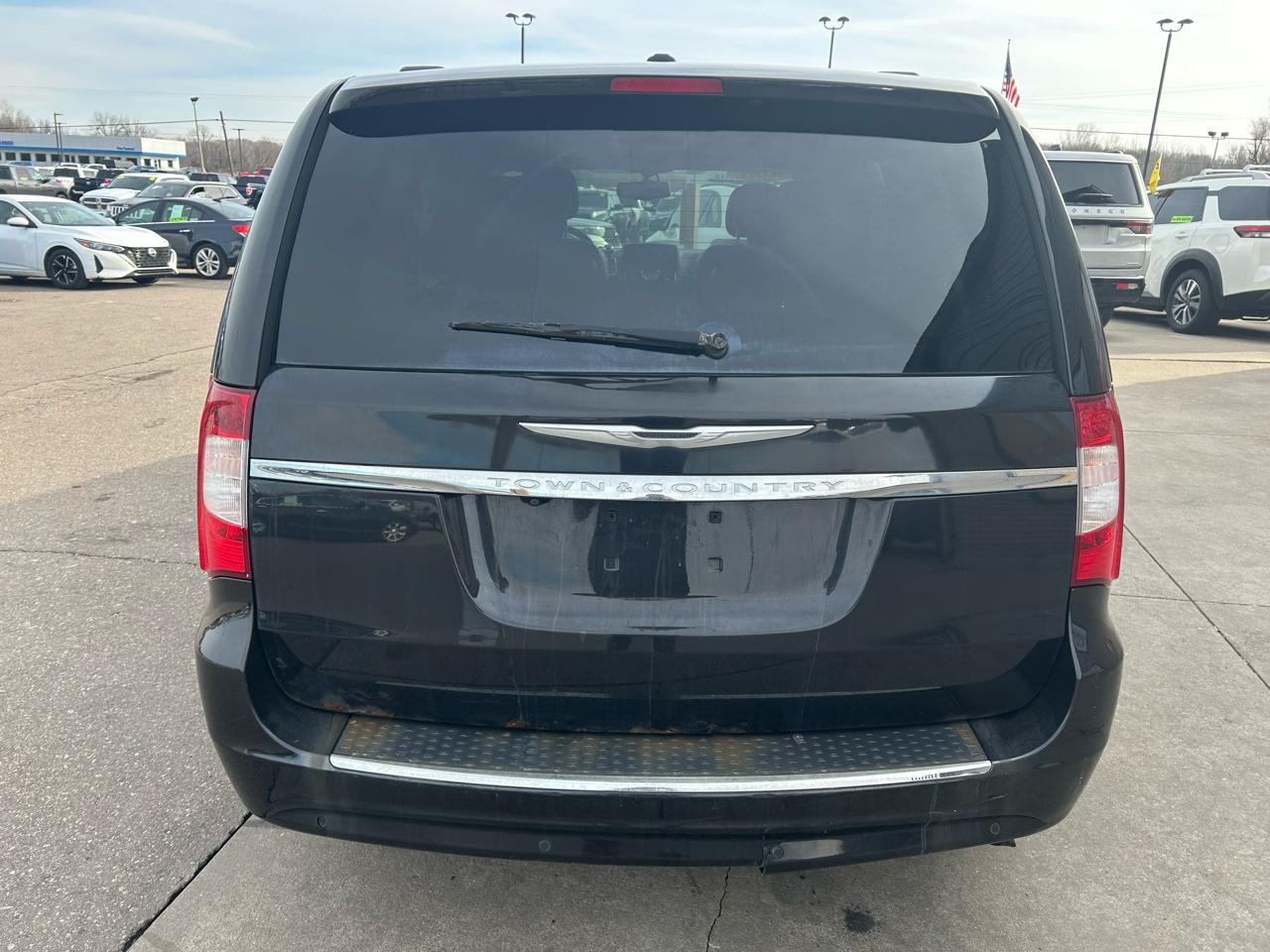 Chrysler Town & Country Touring-L 2015