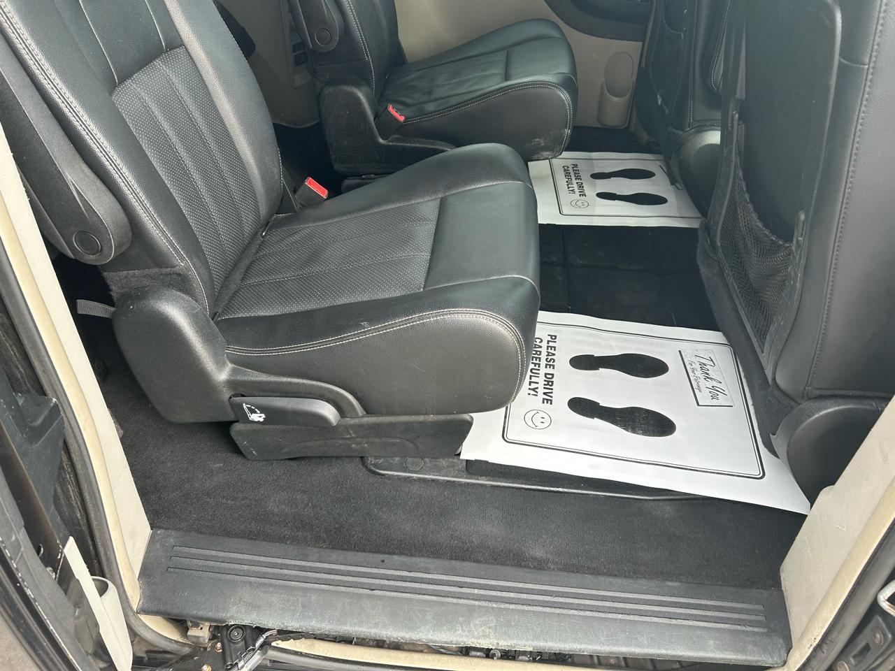 Chrysler Town & Country Touring-L 2015