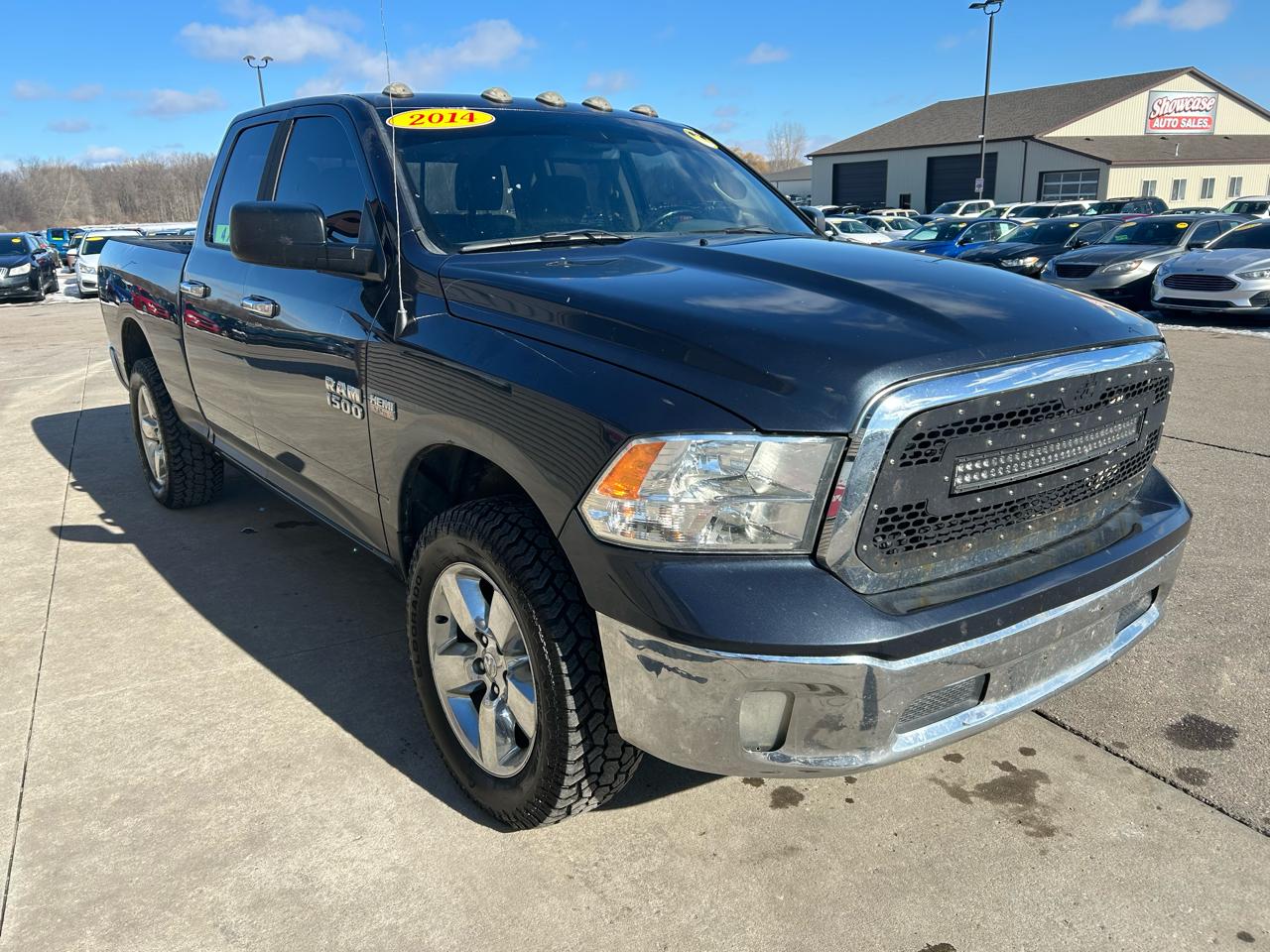 RAM 1500 SLT Quad Cab 4WD 2014