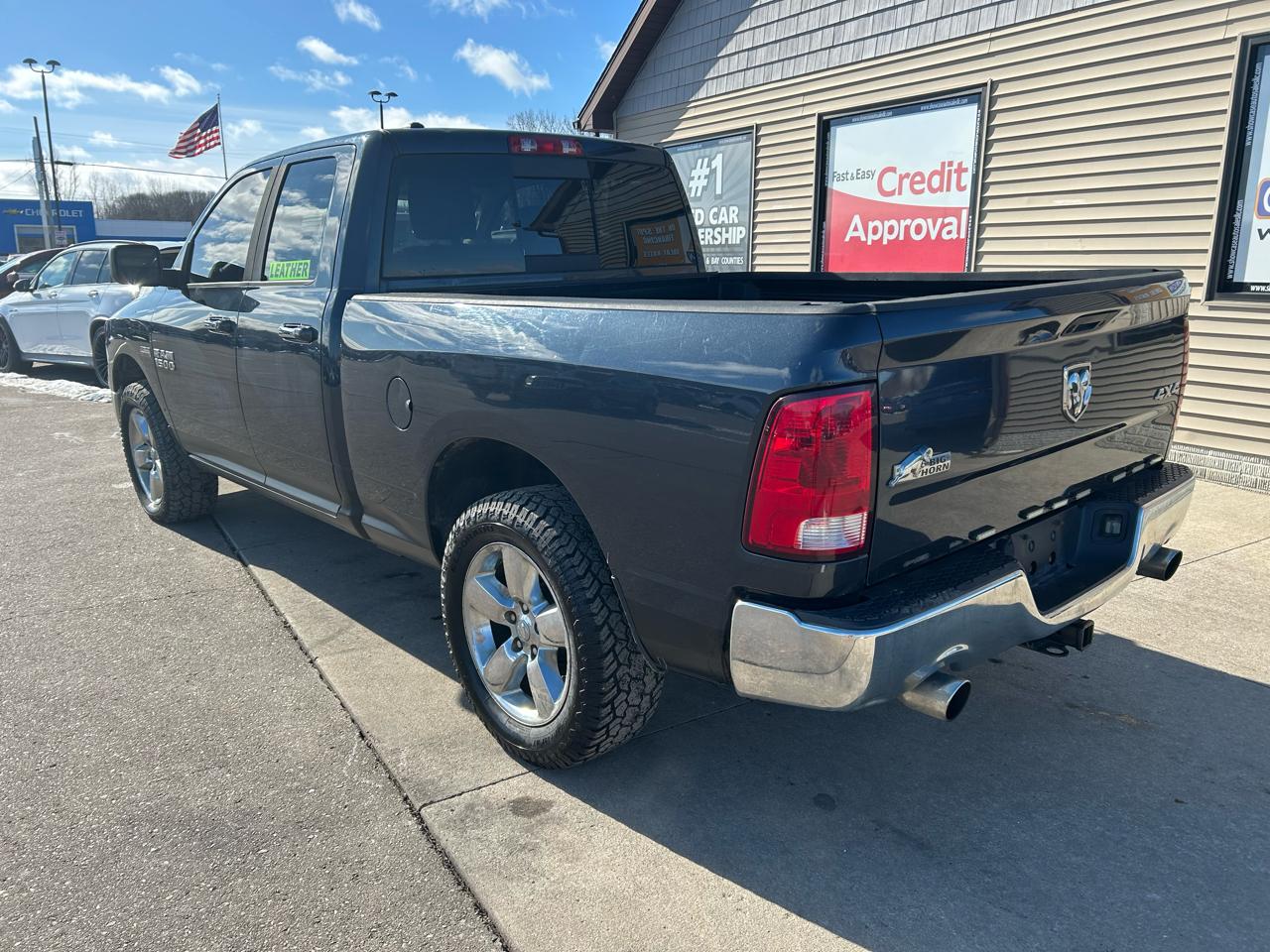 RAM 1500 SLT Quad Cab 4WD 2014