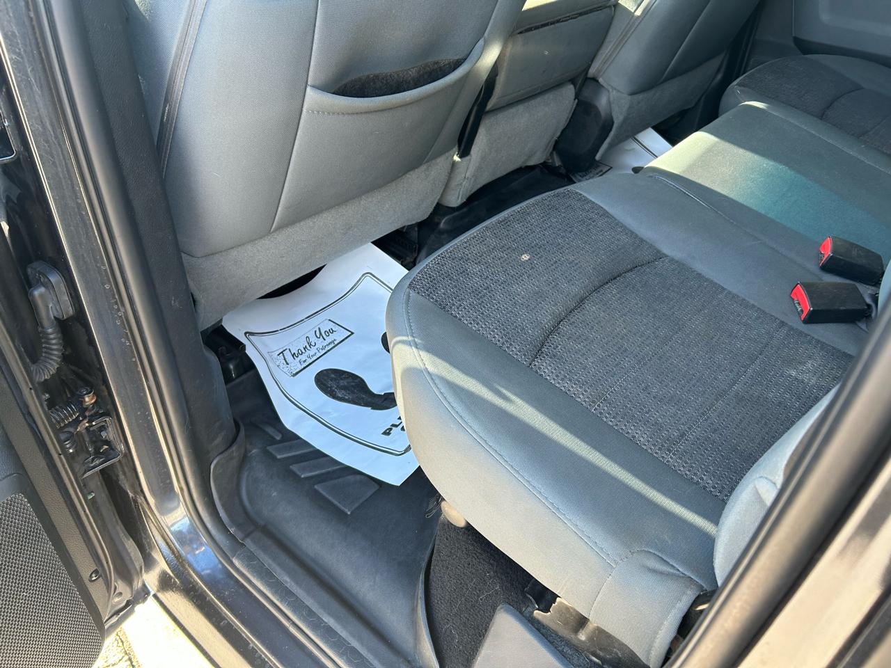 RAM 1500 SLT Quad Cab 4WD 2014