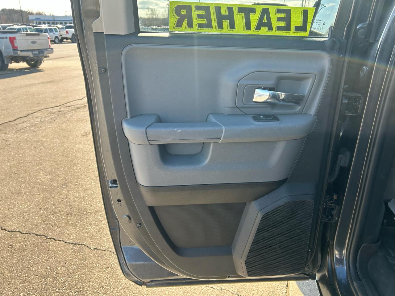 RAM 1500 SLT Quad Cab 4WD 2014