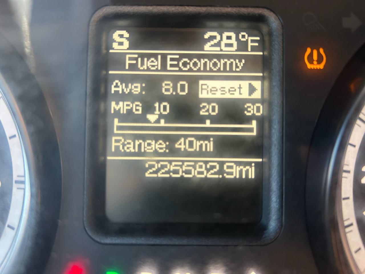 RAM 1500 SLT Quad Cab 4WD 2014