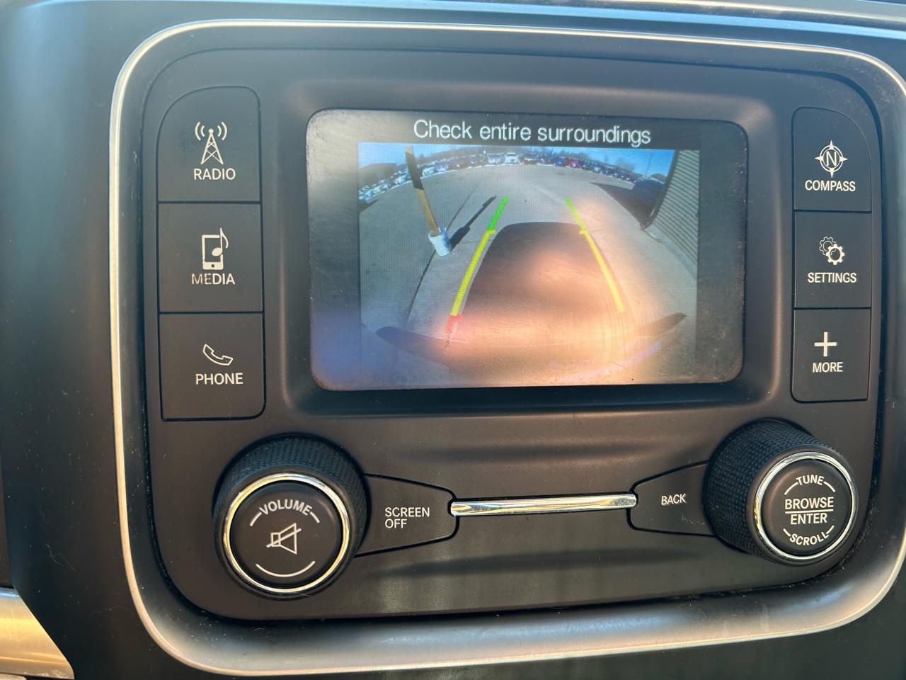 RAM 1500 SLT Quad Cab 4WD 2014