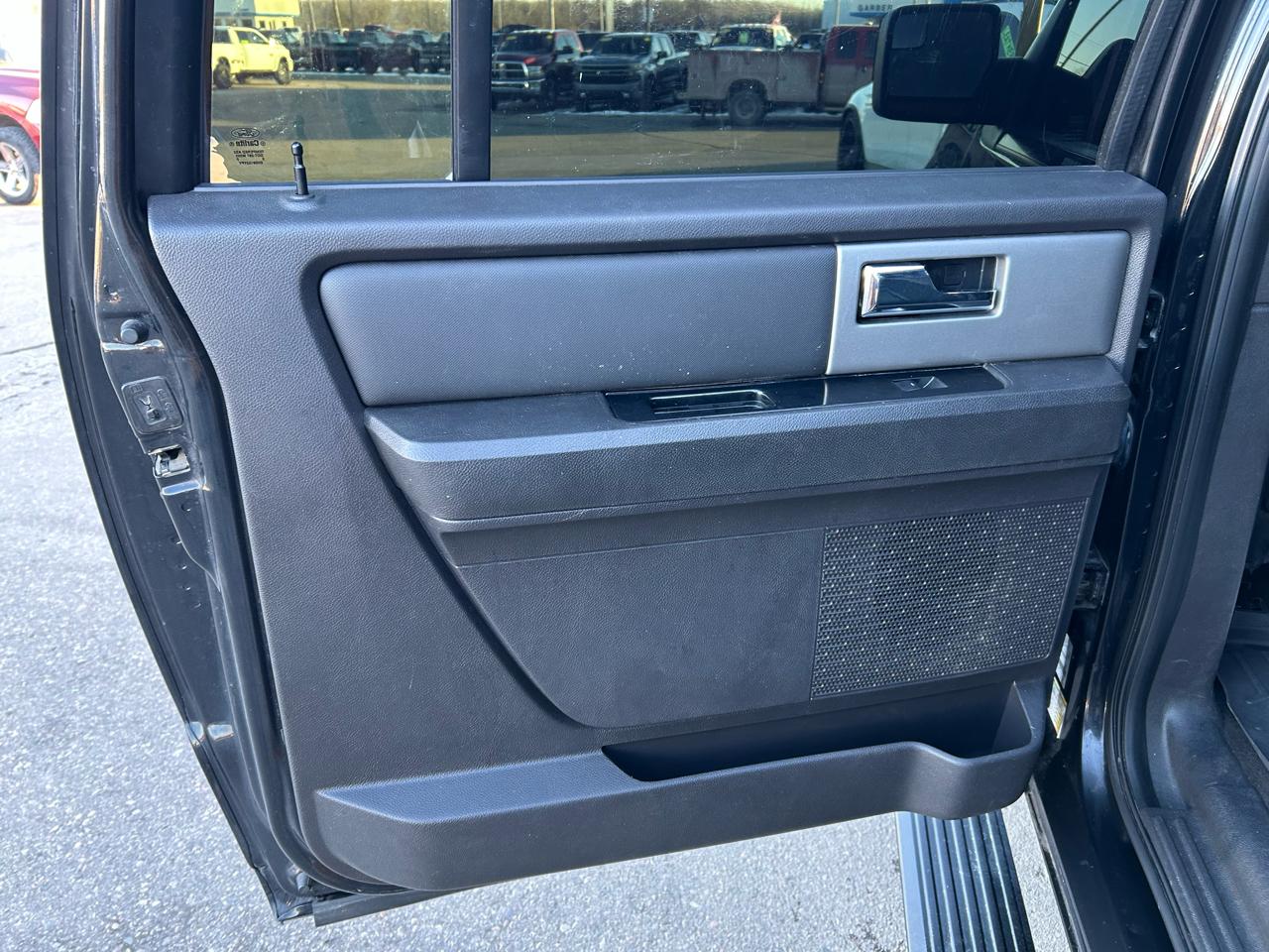 Ford Expedition EL Limited 4WD 2013